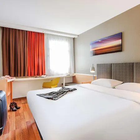Ibis Hotel Frankfurt Messe West Frankfurt am Main Eksteriør billede