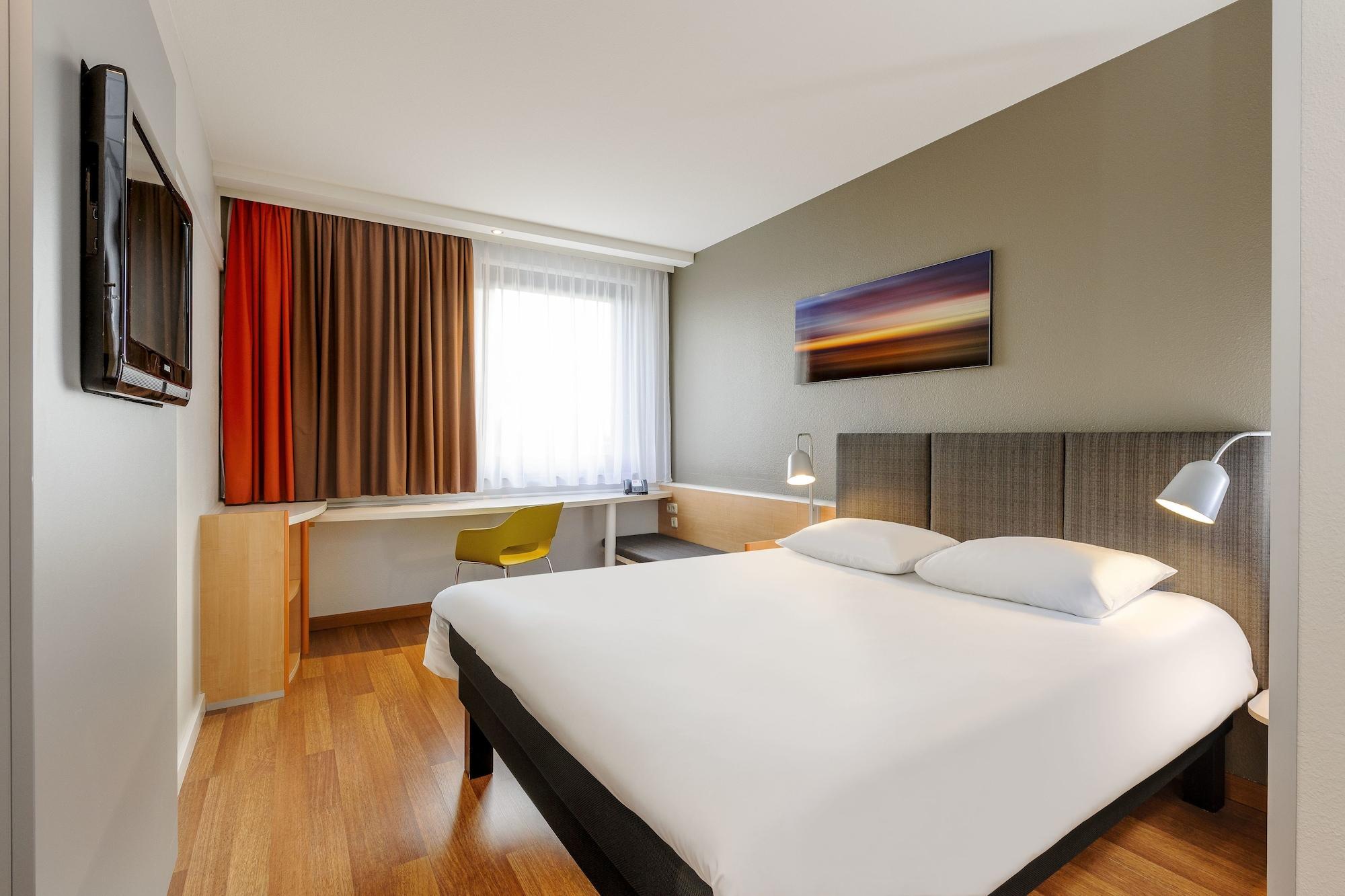 Hotel Ibis Frankfurt Messe West 3*