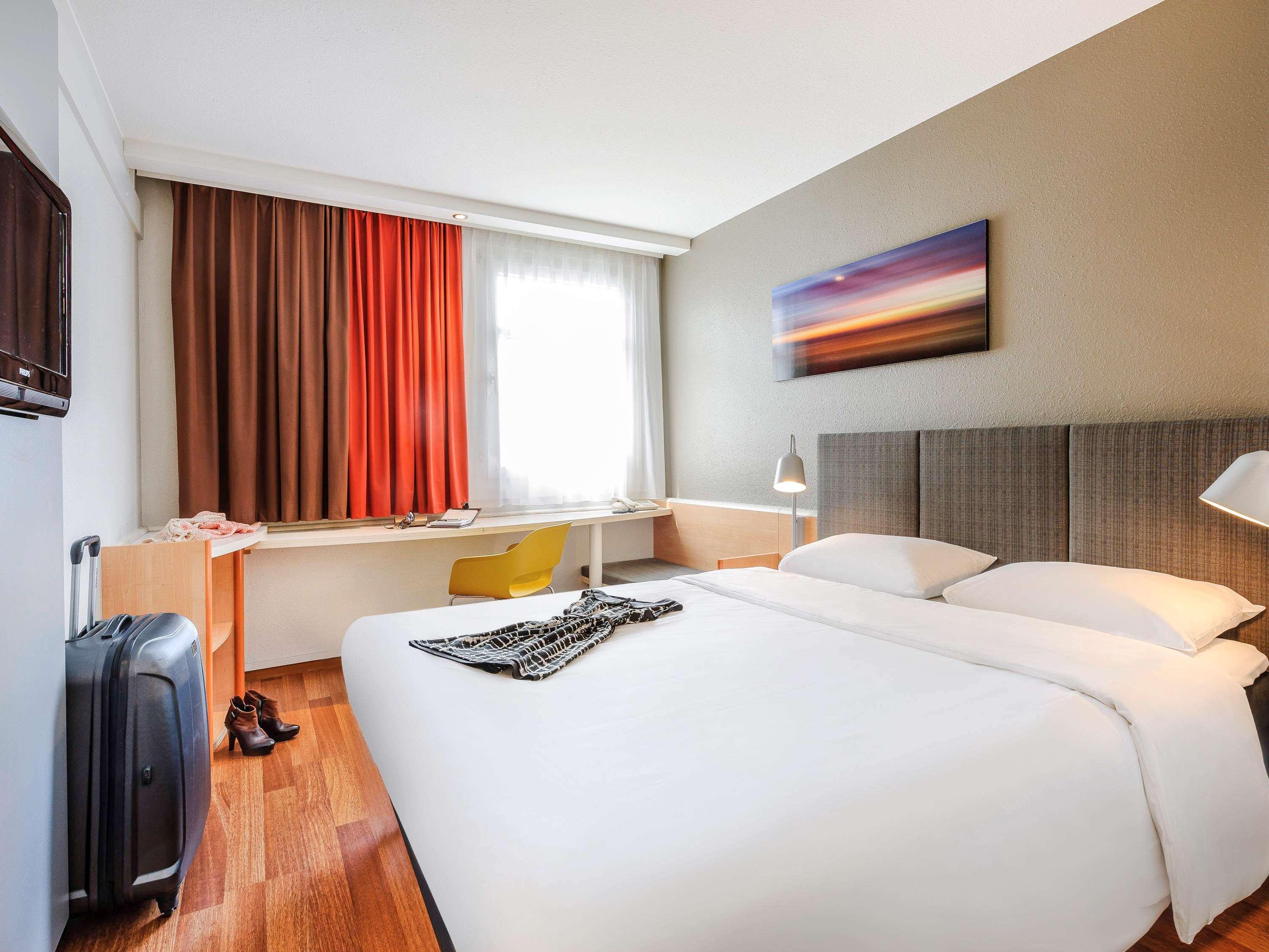 Ibis Frankfurt Messe West Hotel 3*
