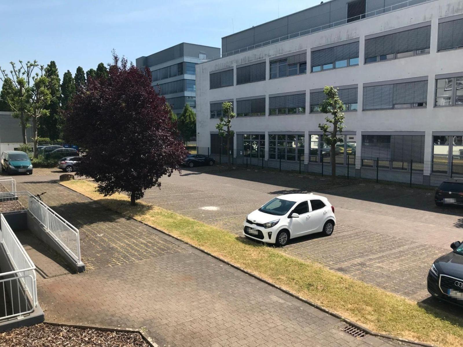 Hotel Ibis Frankfurt Messe West 3*