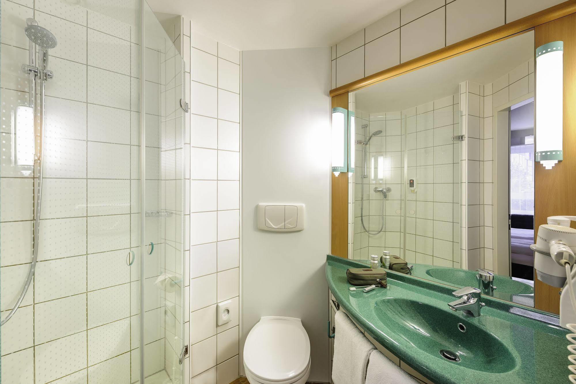 Ibis Frankfurt Messe West 3*
